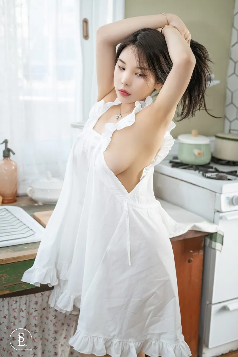 SaintPhotoLife专辑写真