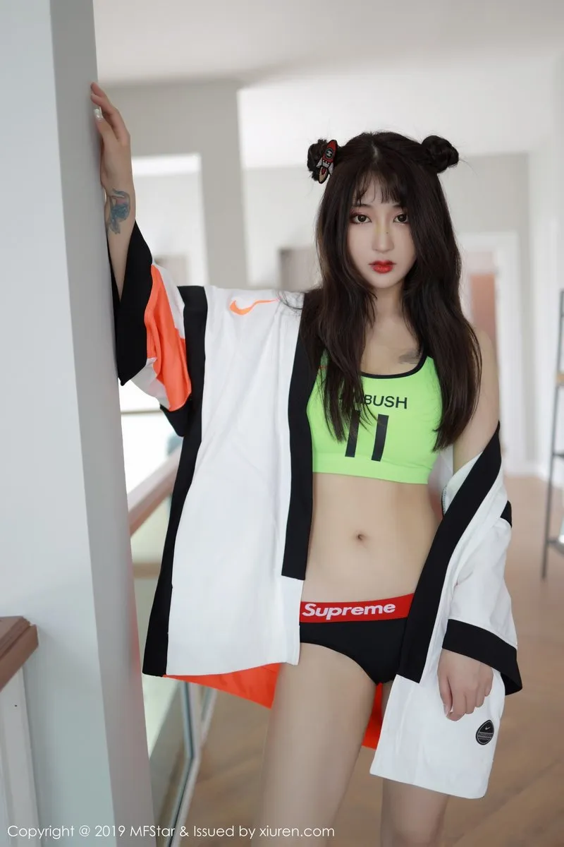 MFStar模范学院专辑写真