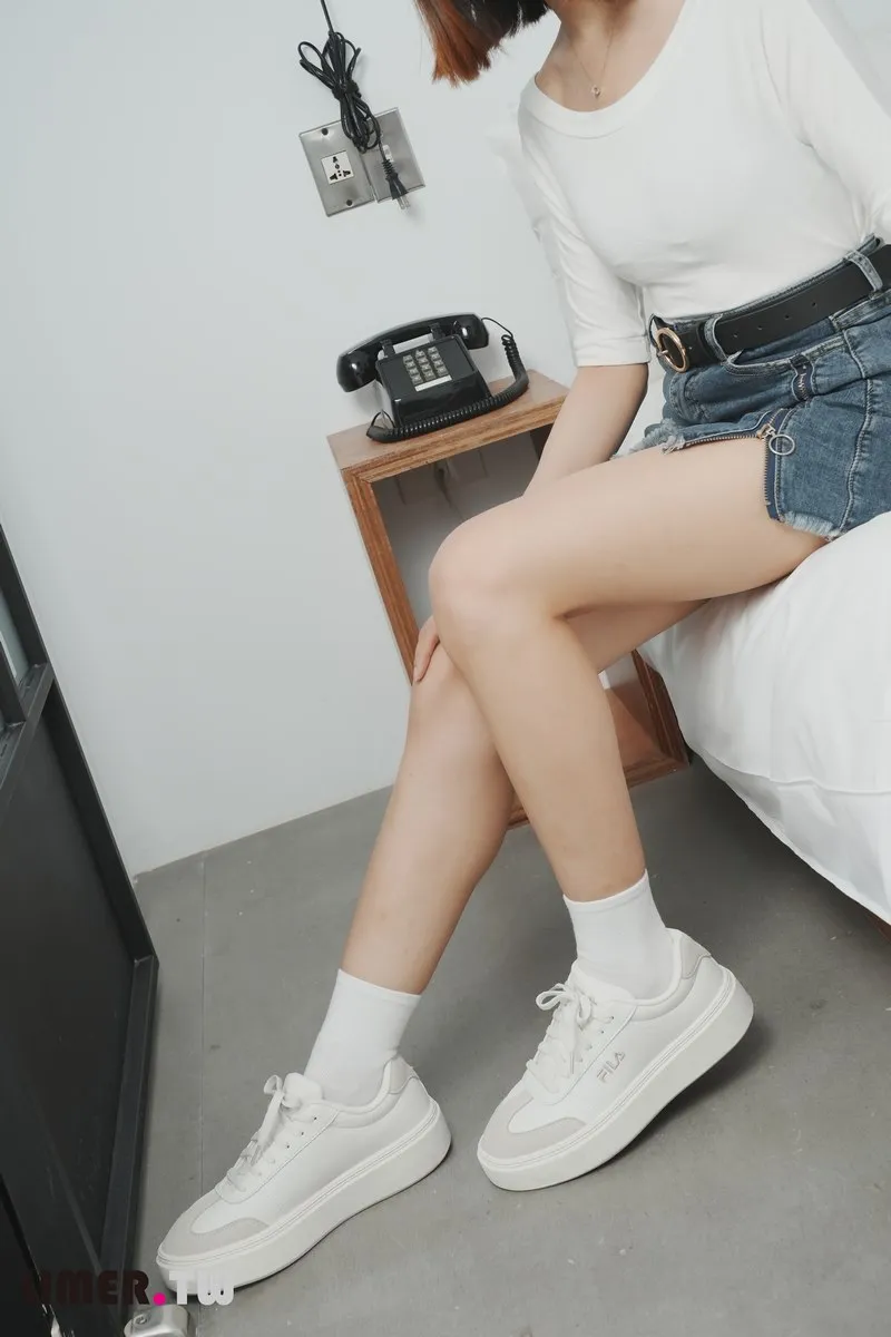 Limerence专辑写真