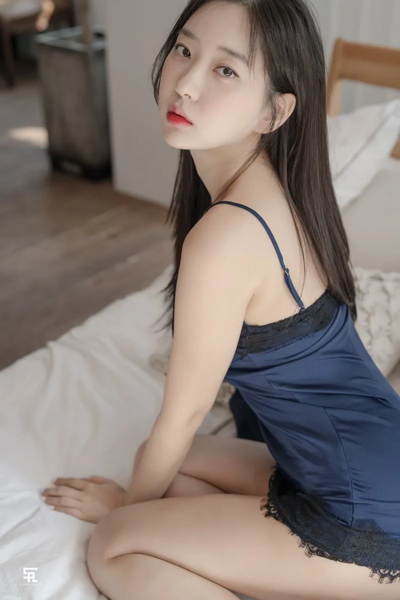 SaintPhotoLife专辑写真