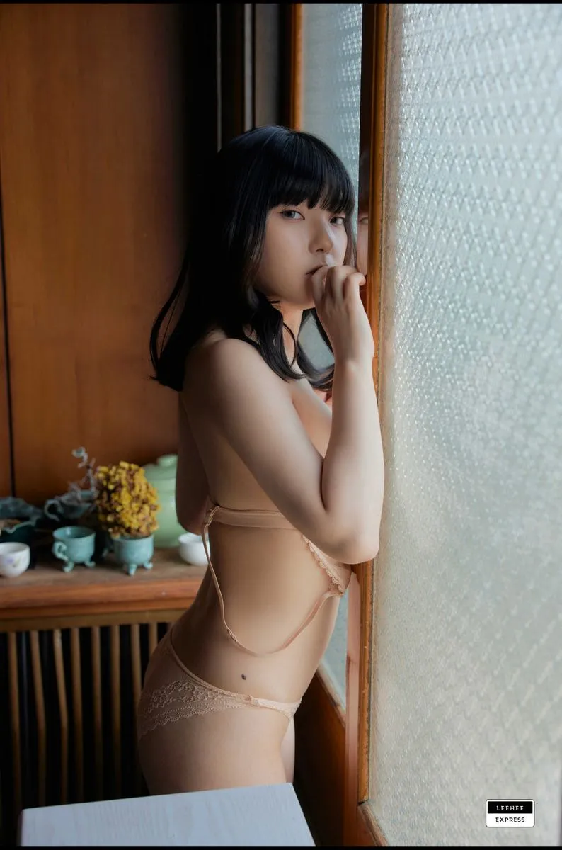 LeeheeExpress专辑写真