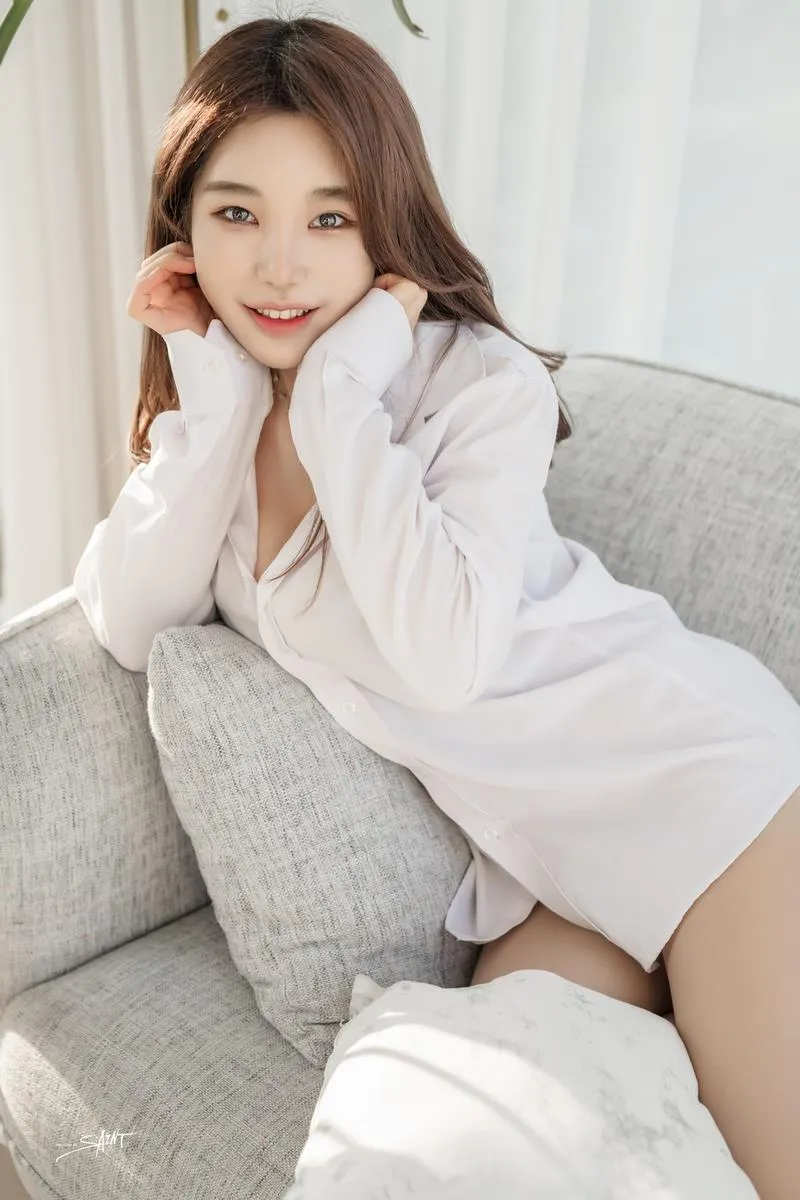 SaintPhotoLife专辑写真