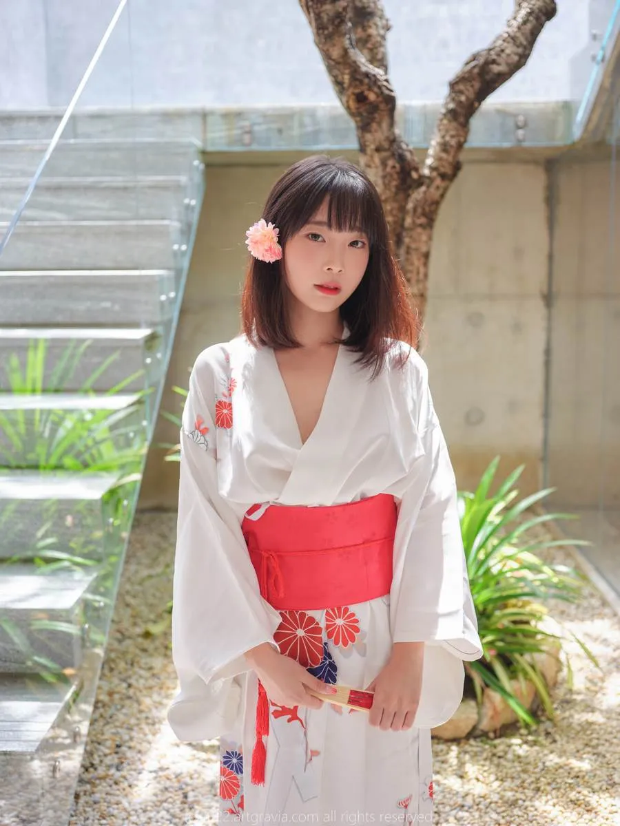 ARTGRAVIA专辑写真