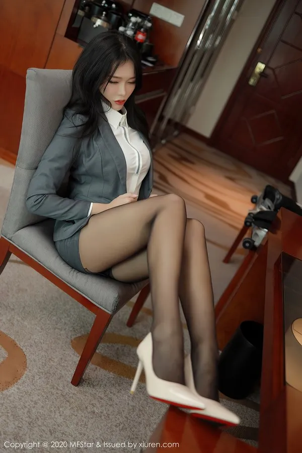 MFStar模范学院专辑写真