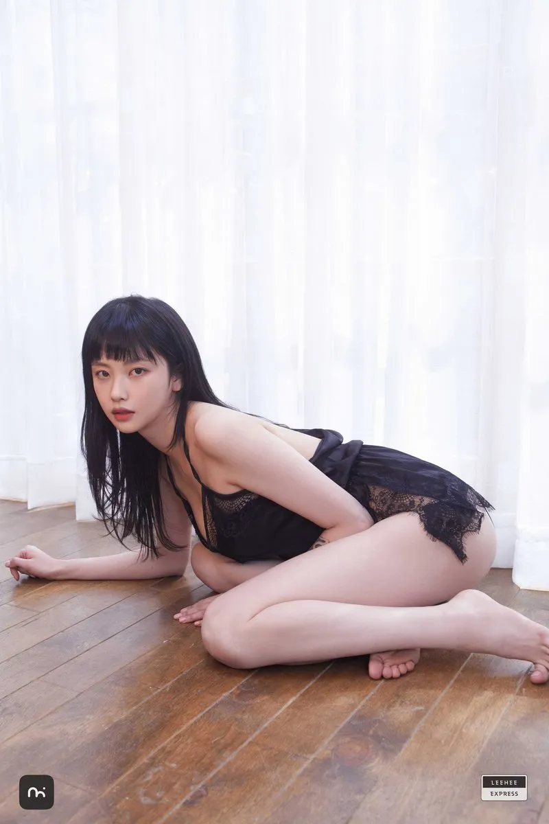 LeeheeExpress专辑写真