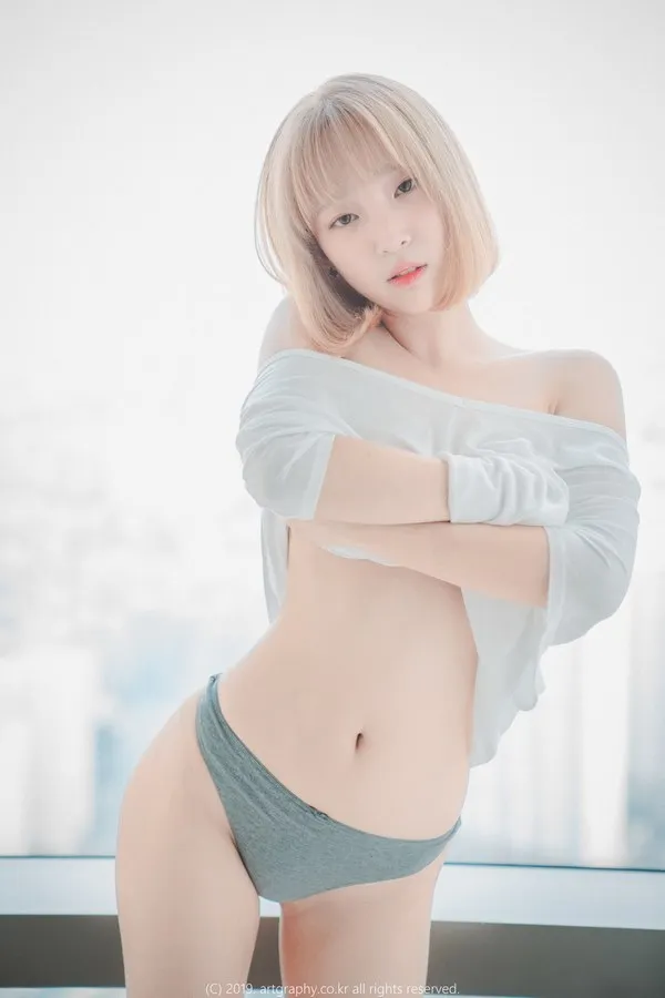 ARTGRAVIA专辑写真