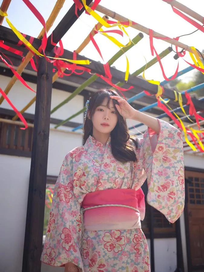 ARTGRAVIA专辑写真