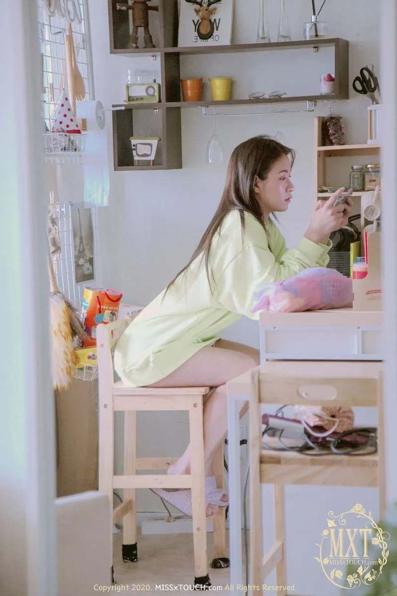 MISS_TOUCH专辑写真