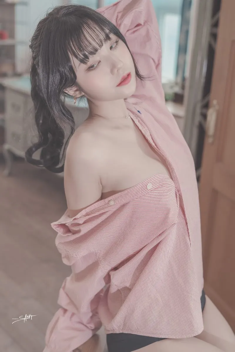 SaintPhotoLife专辑写真