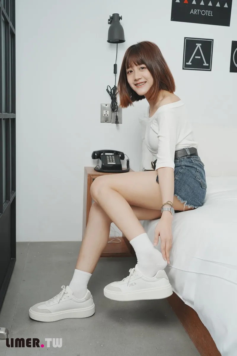 Limerence专辑写真