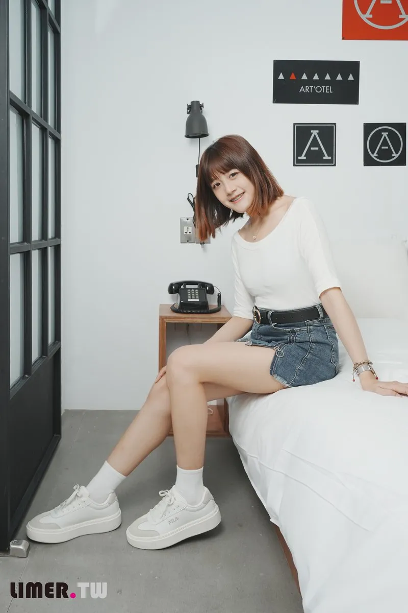 Limerence专辑写真