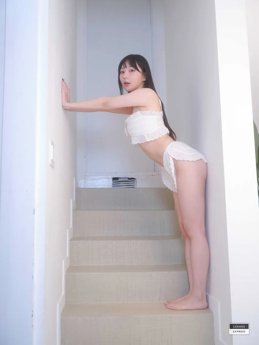 LeeheeExpress专辑写真