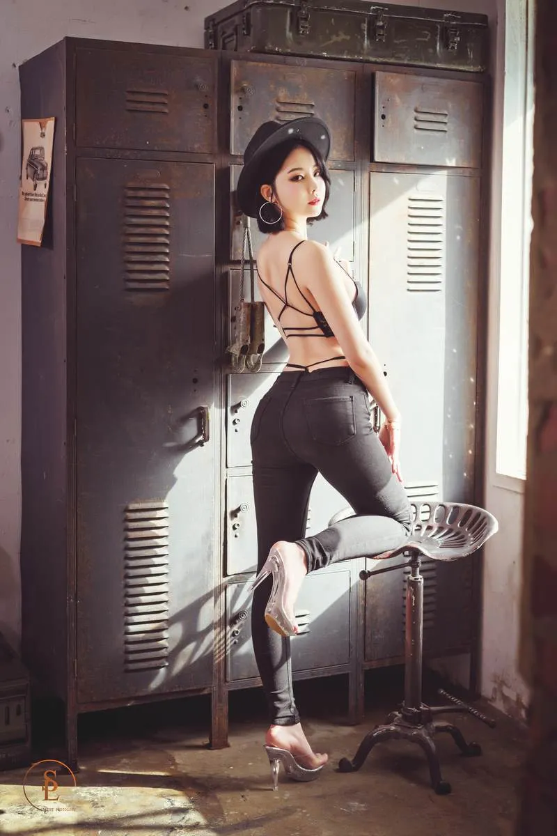 SaintPhotoLife专辑写真