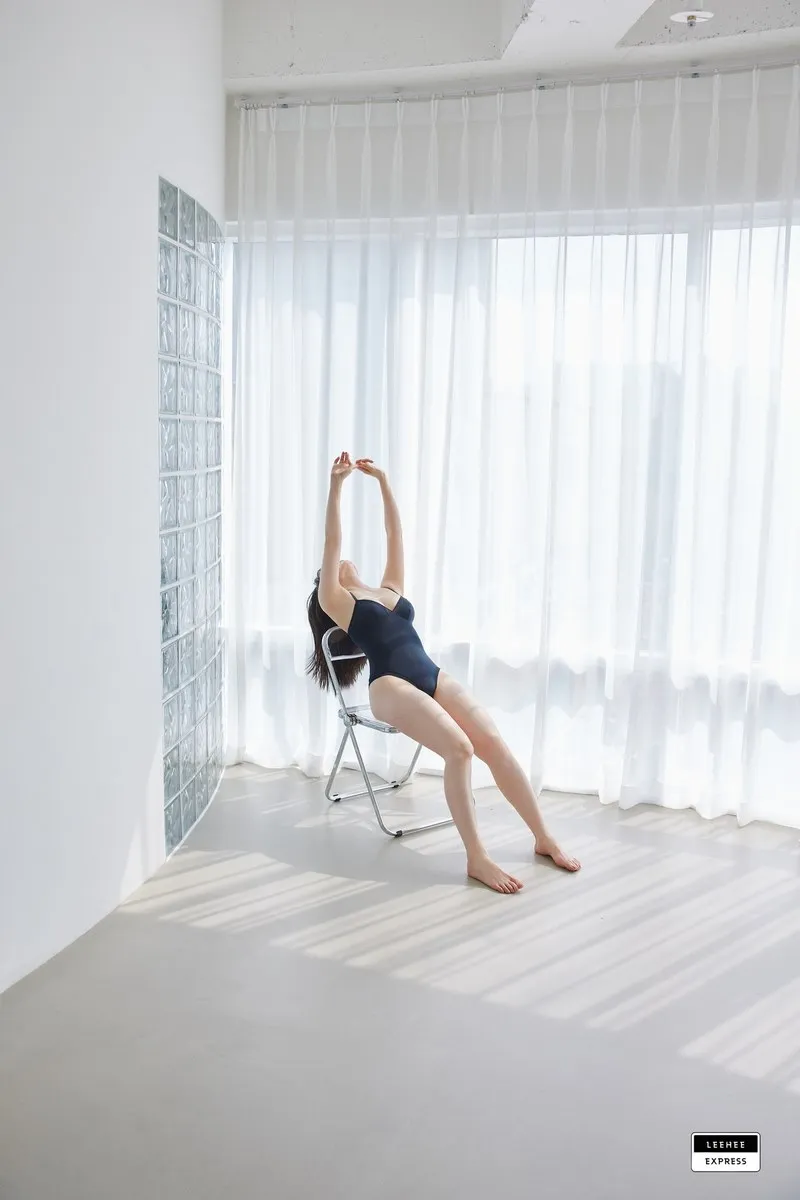 LeeheeExpress专辑写真