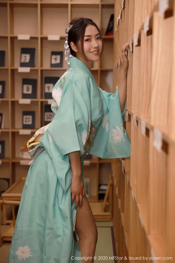 MFStar模范学院专辑写真