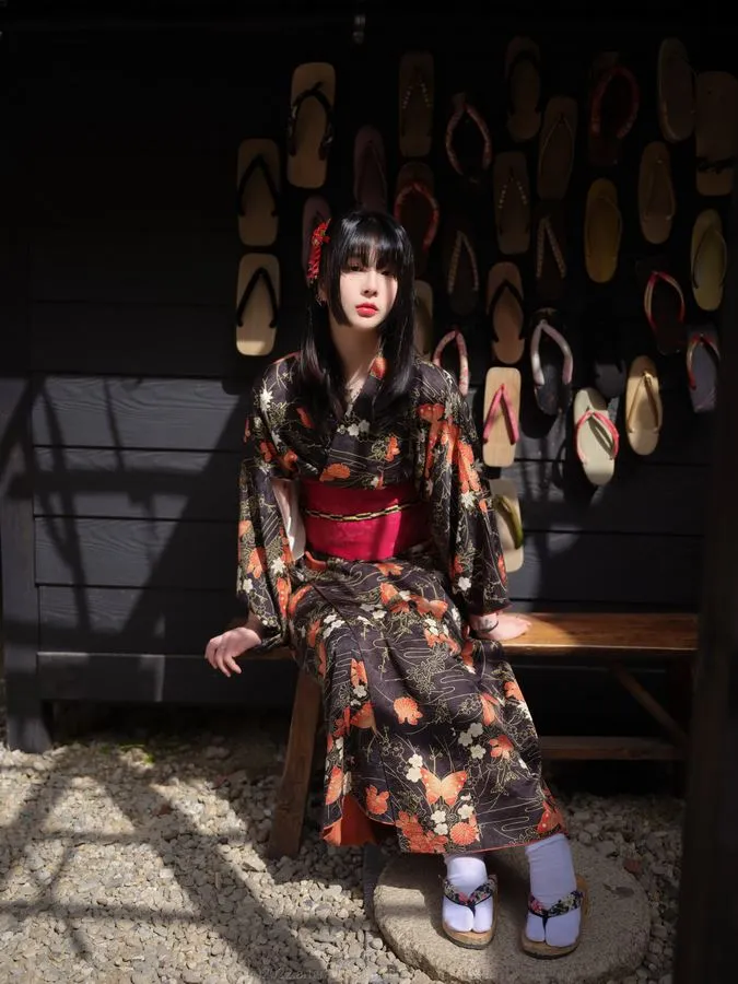 ARTGRAVIA专辑写真