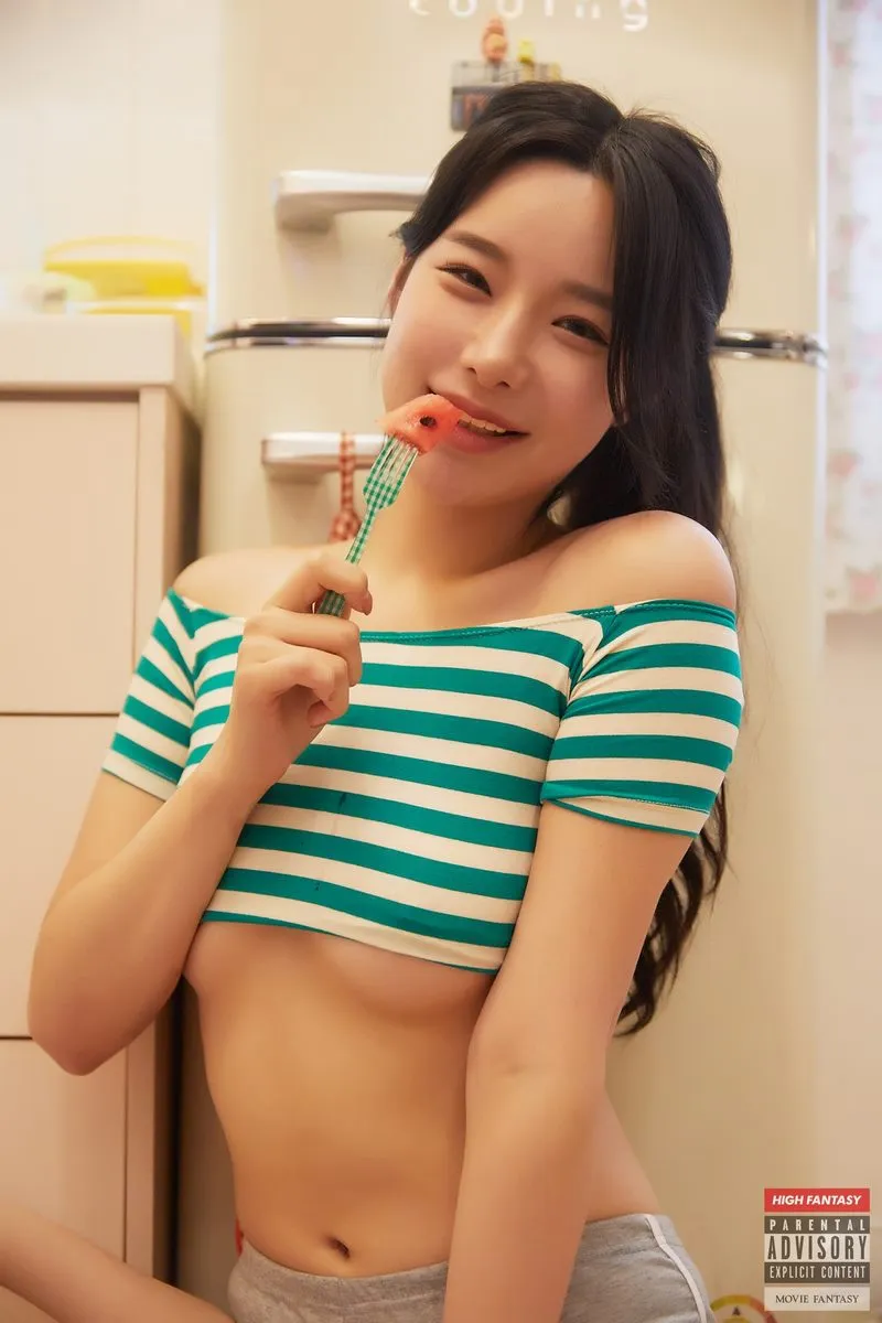 HIGH_FANTASY专辑写真